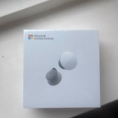 Microsoft earbuds (new)