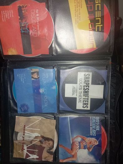 Hey DJ! Cd collection 90s/2000's!