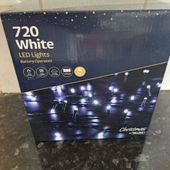 720 white LED battery operated lights