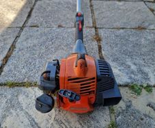 Oleo-Mac 240s grass trimmer