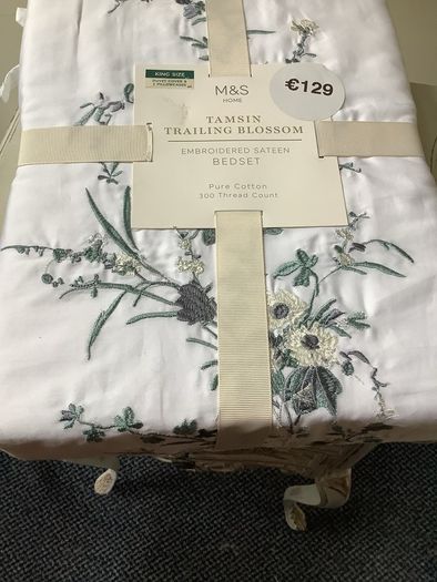 M&S embroidered bed linen set king size , new,