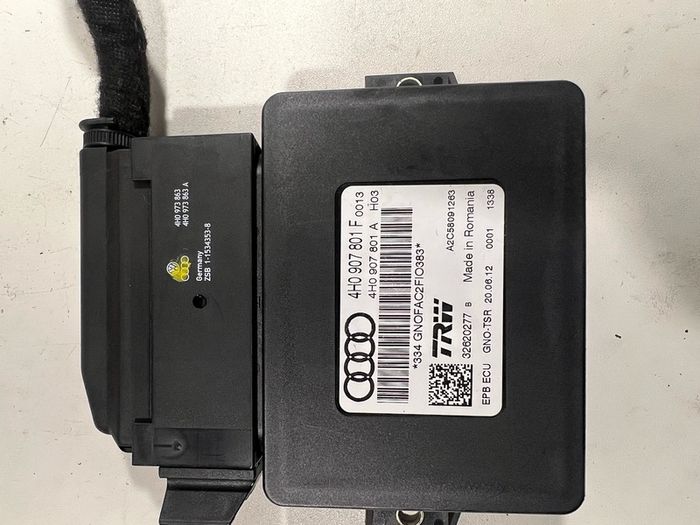 Audi A6 C7 Control Unit Parking Brake Handbrake Brake 4H0907801A 4H0907801F a3l3b48g