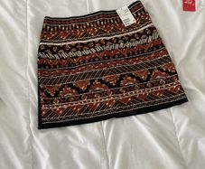 H&M mini skirt new with tags