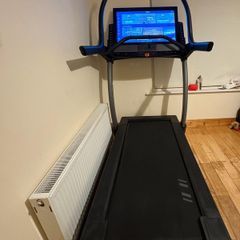 NordicTrack x32i commercial treadmill