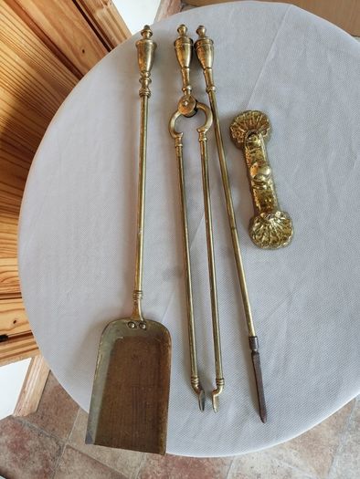 Antique Brass companion set