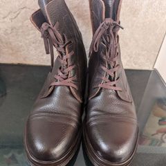 Genuine leather woman boots