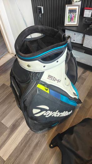 TaylorMade Sim 2 golf tour bag