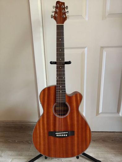 Stagg SA25-ACE-MAHO electro-acoustic grand auditorium guitar