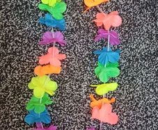 Hawaiian Flower Necklace