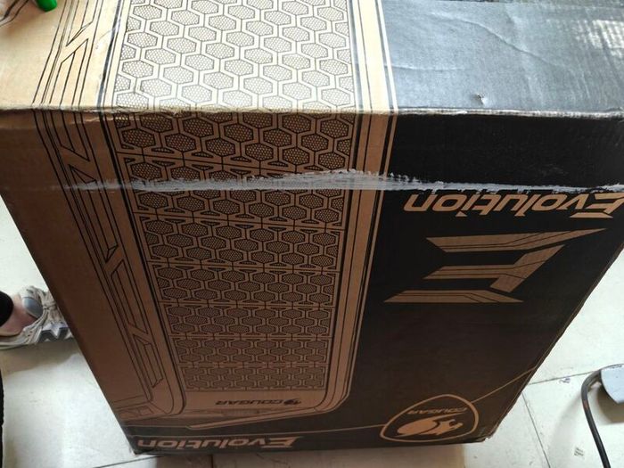 Cougar Evolution Gaming PC