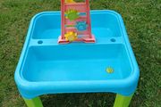 Water and sand table