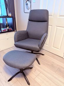 Chair & Footrest