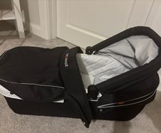 Out n about single carrycot bassinet
