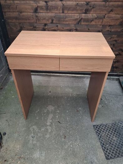 small vanity table