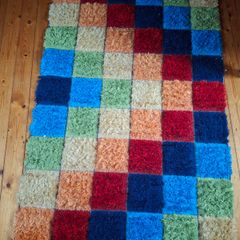 Rainbow shaggy rug