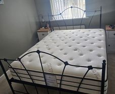 King Size Bed & Mattress