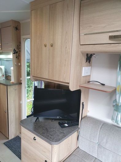 2019 Elddis Xplore with motor mover