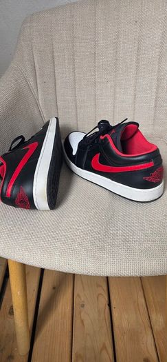 Air Jordan 1 Low "White Toe"