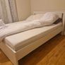 King size bed Image 2