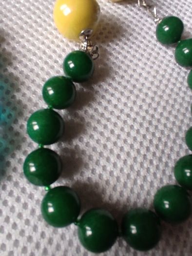 Long necklace