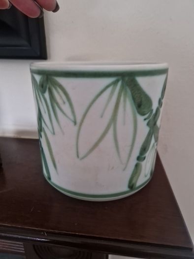 plant pot