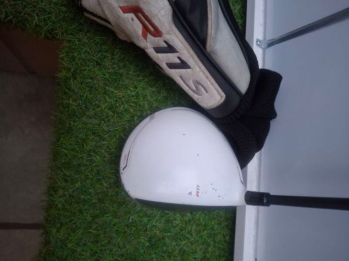 taylormade R11s driver