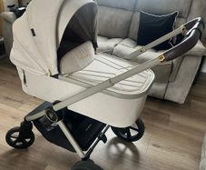 travel system Venicci upline 2