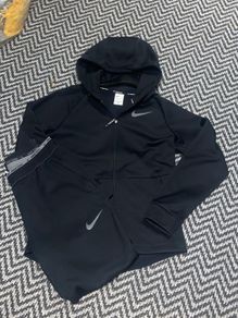 nike tracksuit