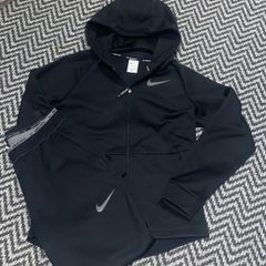 nike tracksuit