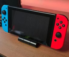 Nintendo Switch 32GB Console + Dock, Controller, Charger + Case + 2 Games