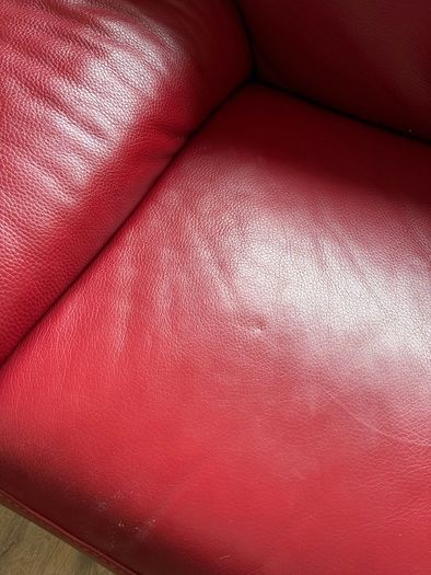 Leather 2 seater high quailty