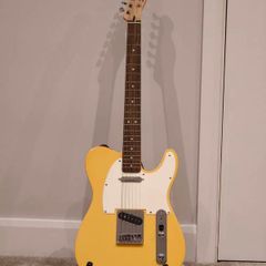 Squier FSR Telecaster w/ Fender Pickups
