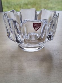 A crystal bowl designed by Lars Hellsten for the Swedish glassworks Orrefors
