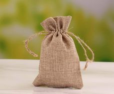 Hessian Jute  Wedding Favor Pouches (5 pieces)