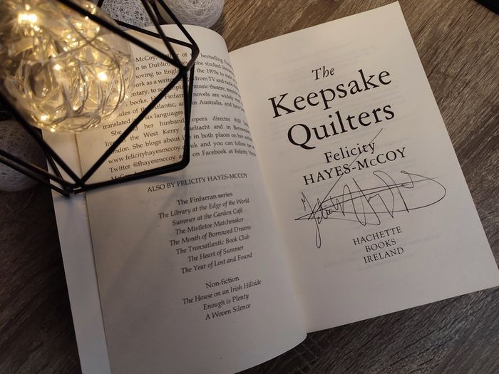 The Keepsake Quilters ! HAND SIGNED by Felicity Hayes-McCoy ! 2022 ! by Hachette Books ! AUTOGRAPH !