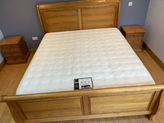 Solid Oak Super King Sleigh Bed With Mattress