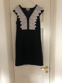 Stunning Dress black and white classic