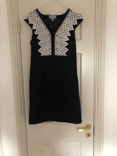 Stunning Dress black and white classic