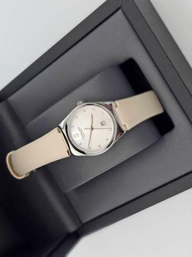 Swiss Made Victorinox Quartz Swiss Watch Lady's