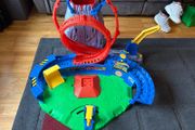 Hot wheels monster truck volcano arena