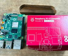 Raspberry Pi 4 Computer
