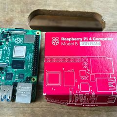 Raspberry Pi 4 Computer