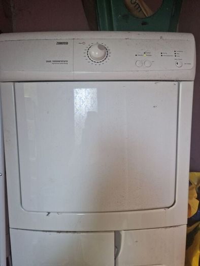 Dryer 7kg - working but please read ad