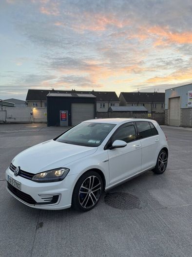 Volkswagen Golf GTE 2015