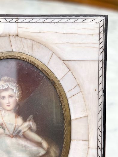 Antique miniature portrait of a lovely girl early 19th century