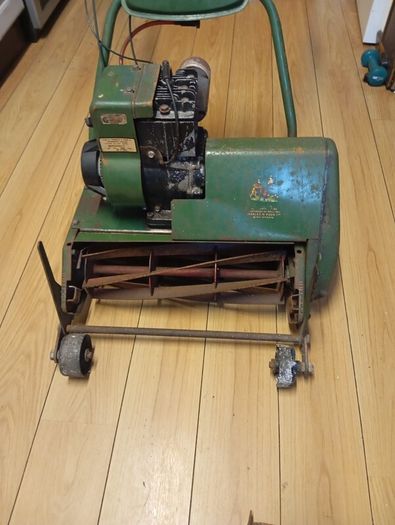 vintage Atco 17 deluxe