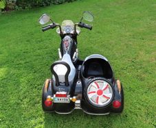 KIds Harley type Ride on with side car 12v (Spares or Repair)