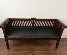 Stunning Hand-Carved Colonial Solid Wood & Real Leather Bench / Settee