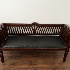 Stunning Hand-Carved Colonial Solid Wood & Real Leather Bench / Settee