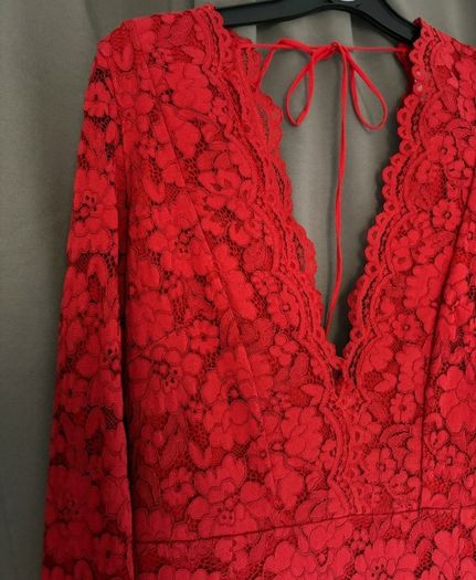 H&M red lace long sleeve V-neck mini dress size UK 14